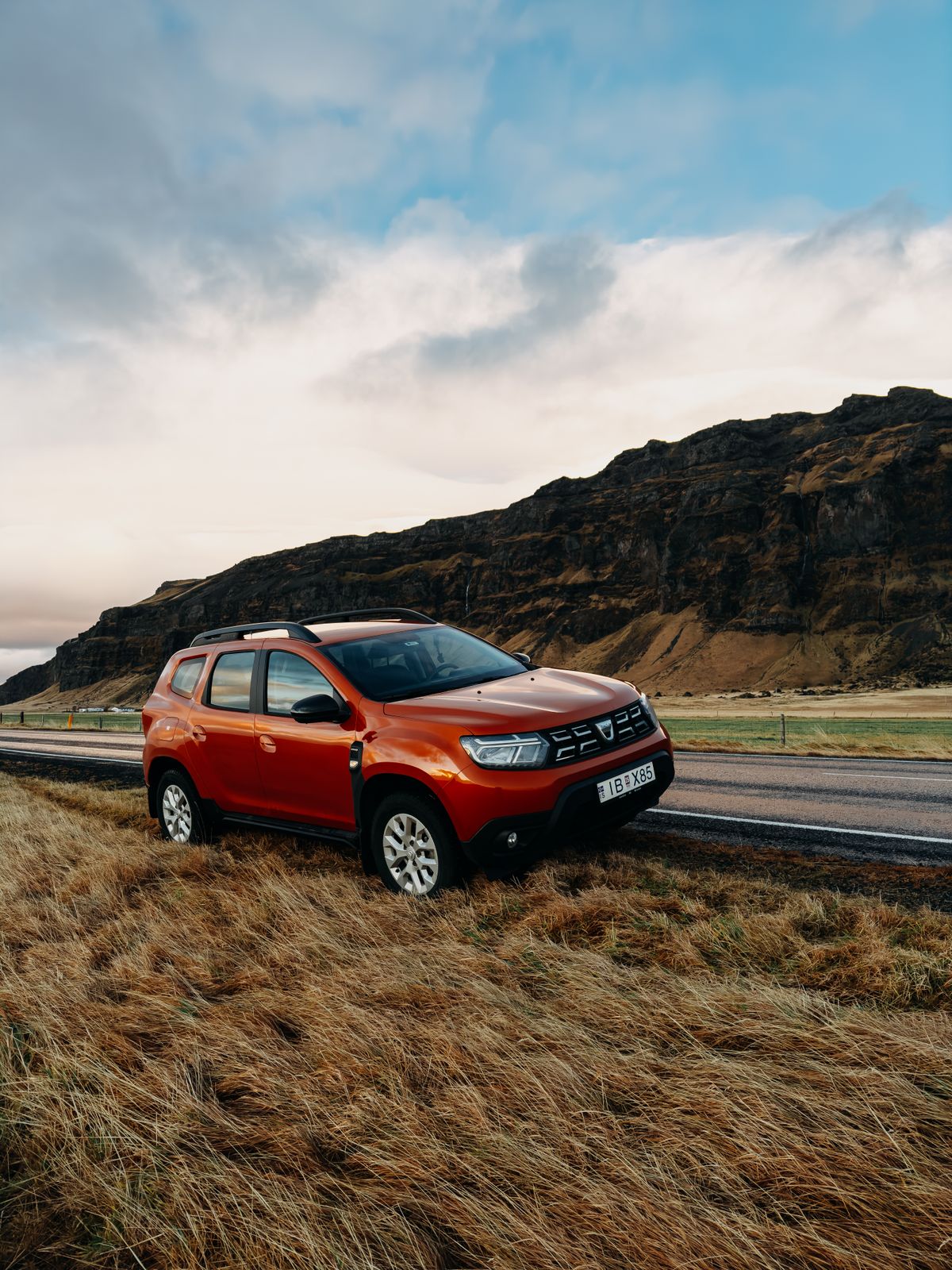 Dacia Duster 1.5 dCi 4x4 2023 - Stare impecabilă